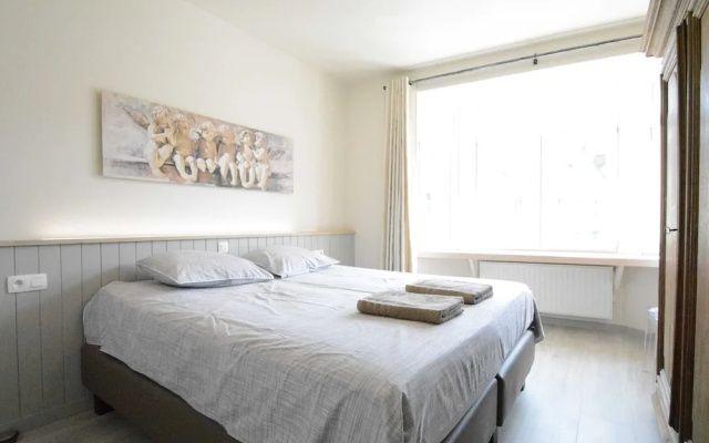 Child Friendly Holiday Home in Bouillon near River