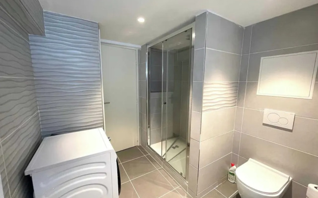 Apt Mezzanine 2bdr/4p- Notre Dame/vieux-port