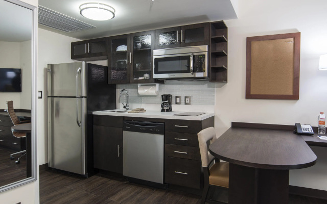 Candlewood Suites Celaya