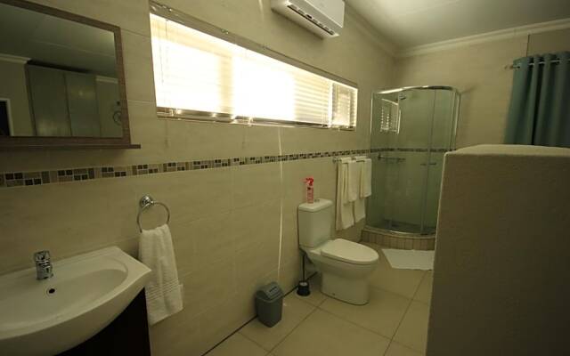 La Rose Guesthouse Douglas