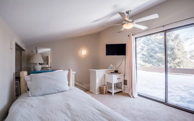 Dollar Meadows #1376 - 2 Br Condo