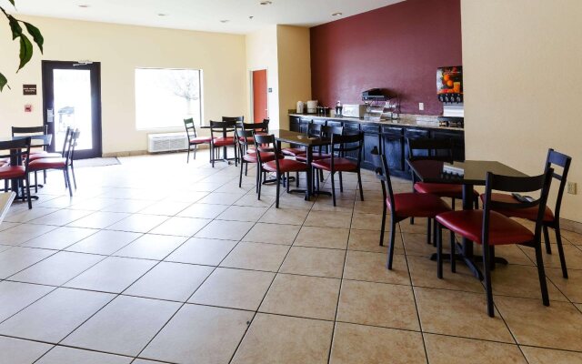 Red Roof Inn PLUS+ Danville, KY