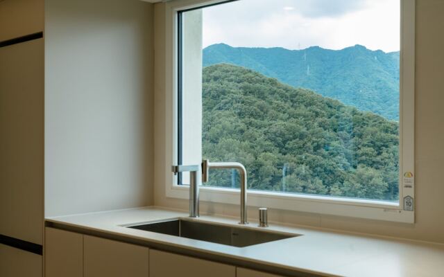 Pico Kids Pool Villa