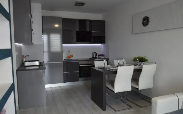 Gina Apartman