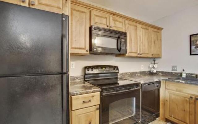 Tannhauser Condominiums