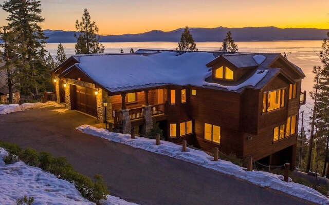 Luxe Near Meeks Bay W/ Unbeatable Tahoe Views 6 Bedroom Home