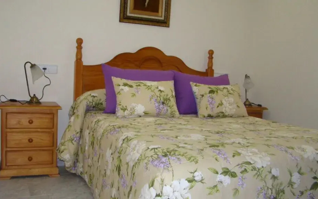 Apartment in O Pindo, A Coruna 102010