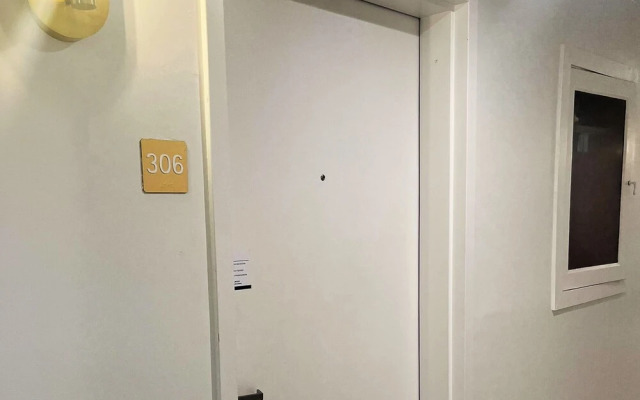 Roami at The Carmela