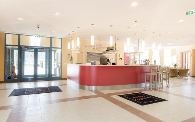 JUFA Hotel Stubenbergsee