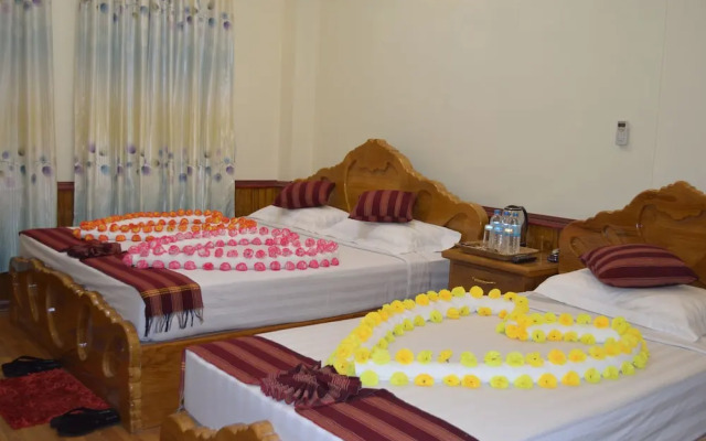Kayah Golden Hill Hotel