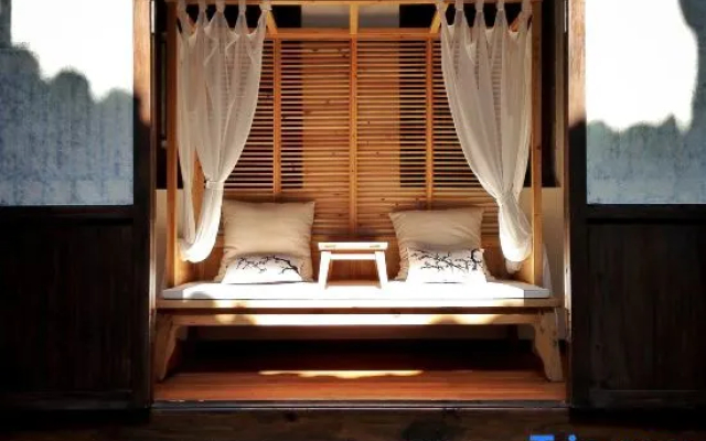 Yuzhan Hotel