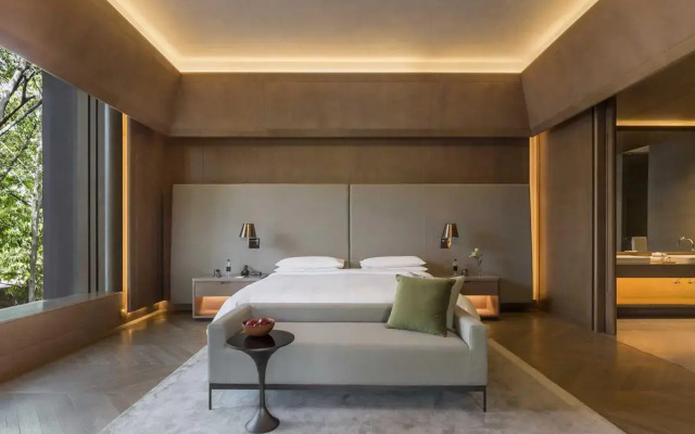 The Roseate New Delhi