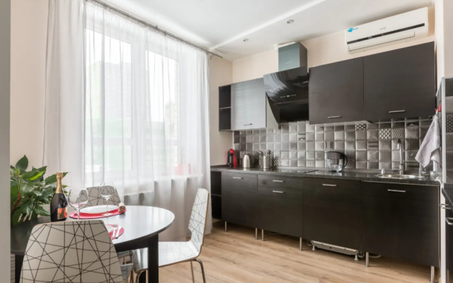 Apartmens PTS (Apartmens PTS) on Astrakhan Avenue 2