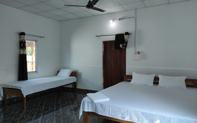 Homocation Falcon Jungle Resort