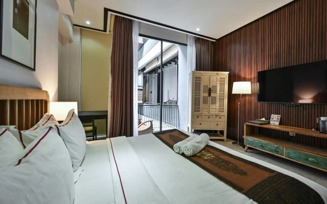 1825 Gallery Hotel