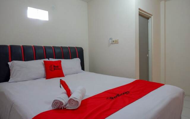 Wisma Bougenuil Mas By RedDoorz