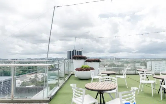 Regatta Suites Kuching