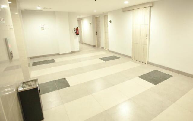 Whiz Prime Sudirman Makassar