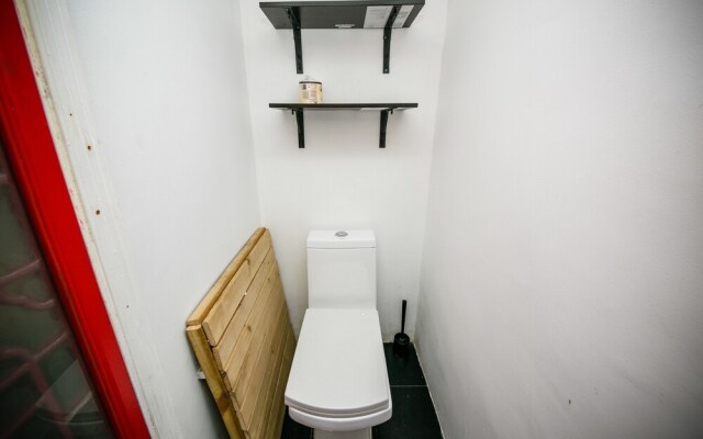 No.5 Chinese Vintage House