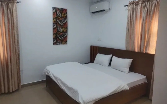 Skenyo Hotel & Apartments