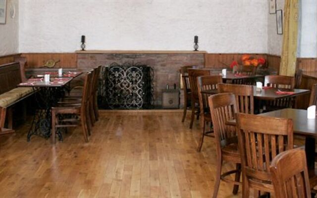 The Kenbridge Hotel