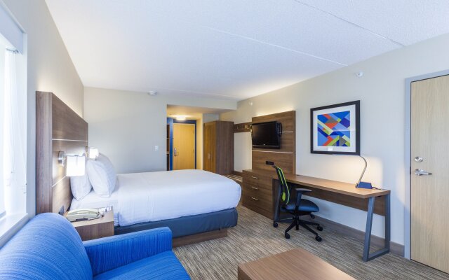 Holiday Inn Express Saint John Harbour Side by IHG
