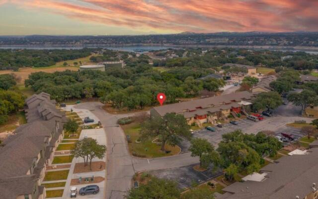 Cozy 3br/2bath vacation house at Lake Travis