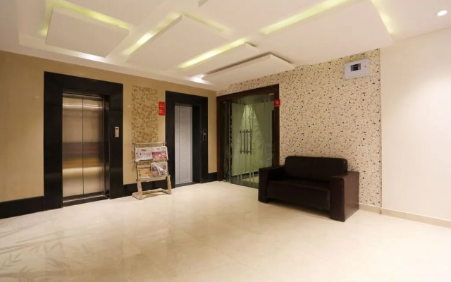 FabHotel Pentagon by OYO