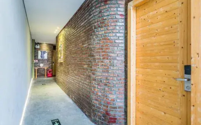 Yuese Theme Inn