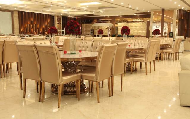 Green Palms Hotel Pacific Mall