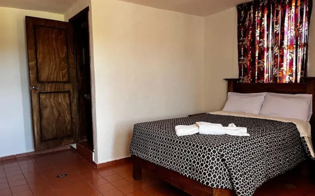 Hotel Renacer
