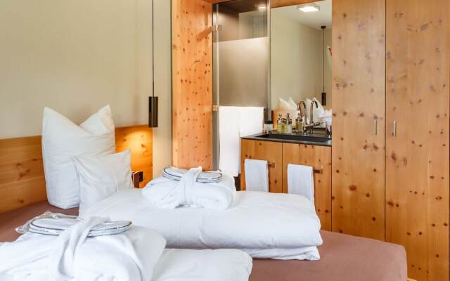 The Alpina Mountain Resort