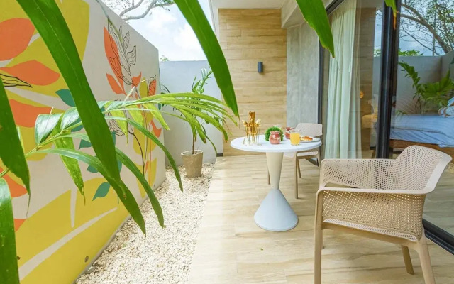 Spacious Apartment With Terrace and Rooftop Pool