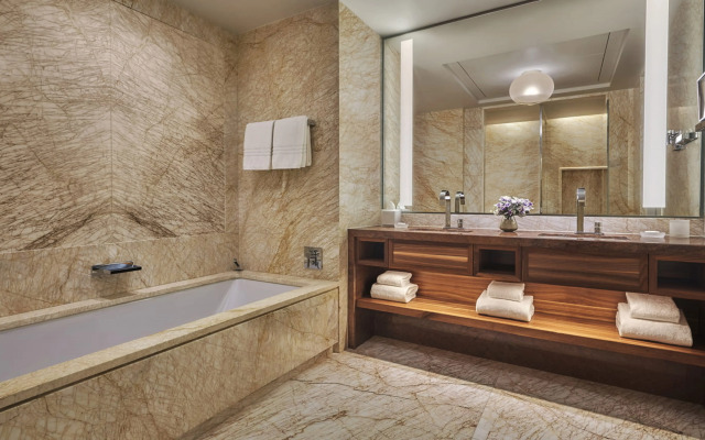 Four Seasons Hotel Madrid