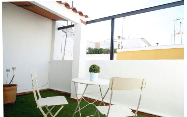 RentalSevilla Ático Soleado con terraza junto a la Alameda