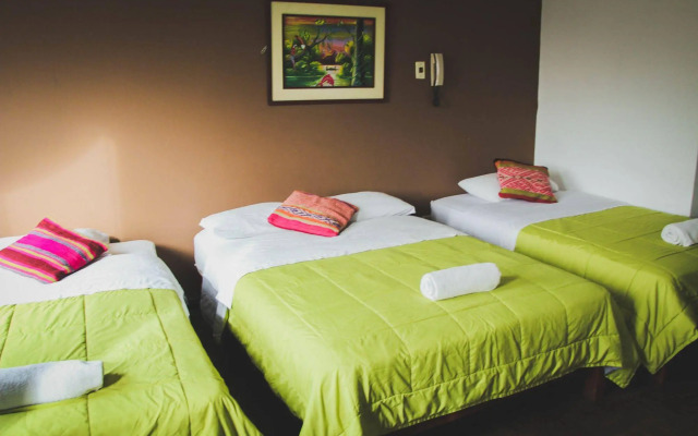 Tupac Hostel - Lima Airport