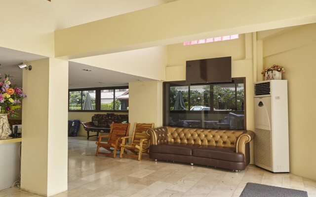 Au Bon Hostel