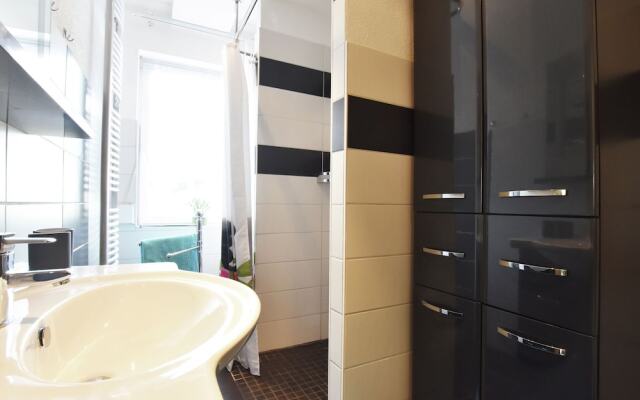 Luxurious Bungalow in Elmenhorst-Lichtenhagen with Garden