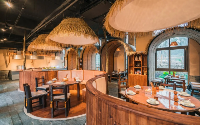 Dongyang Fenghuang Valley Narada Resort and Spa