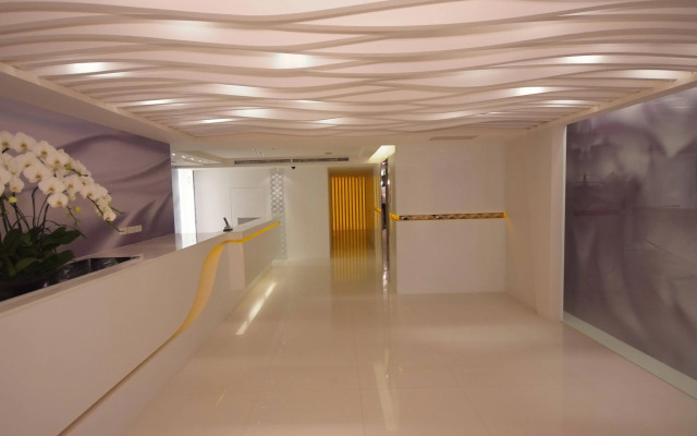 Hotel Purity