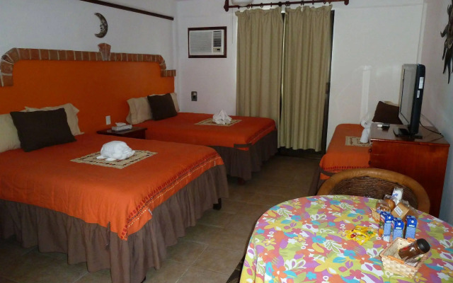 Suites Fenicia - Adults Only