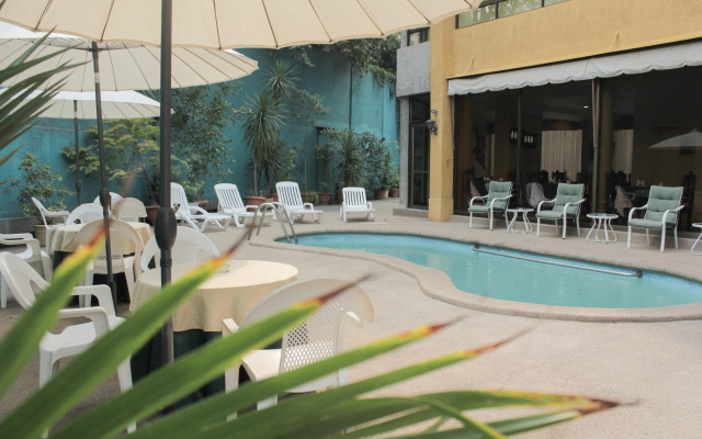 Hotel Alcala del Rio