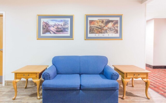 Super 8 Motel - Bedford