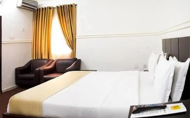 Bjorne Classic Suites