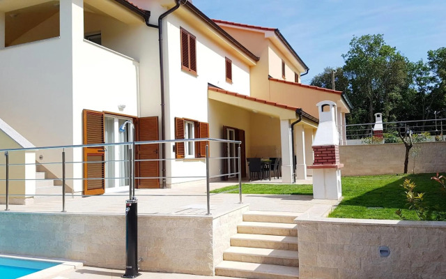 Villa Aurora 4-SternePrivate POOL