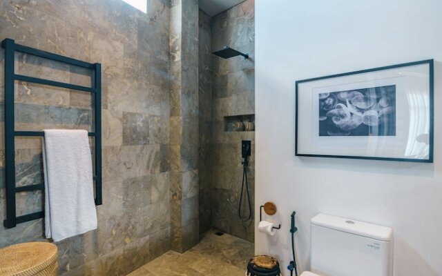 Penthouse Sunset Seabreeze