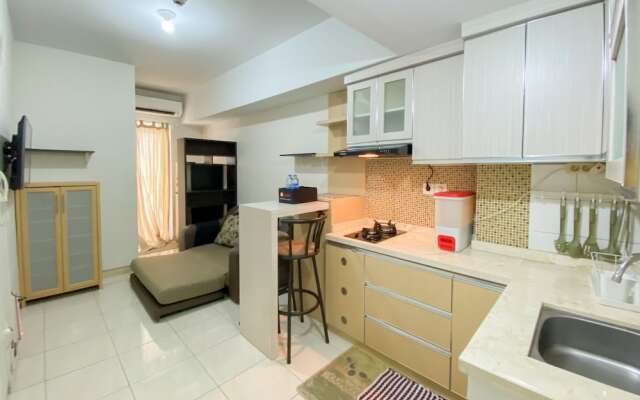 Modern And Homey 2Br At Springlake Summarecon Bekasi Apartment