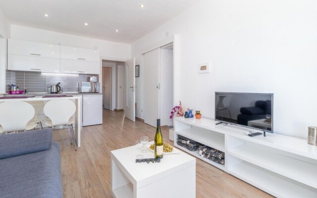 Amazing Home in Dramalj With Wifi and 2 Bedrooms