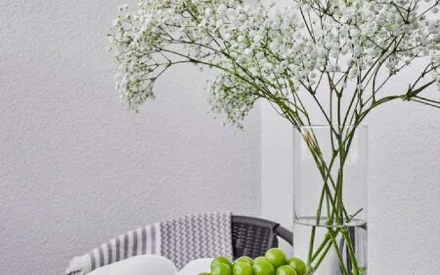 Веста на Уральской, 25