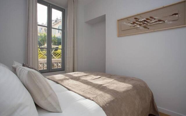 F2 Terrasse, Moderne, Hyper Centre, Clim, Ascenseur